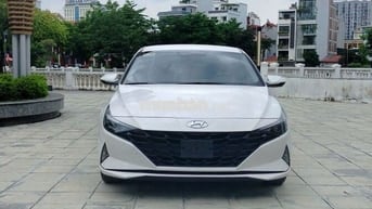Hyundai Elantra 1.6AT tiêu chuẩn – Sản xuất 2022