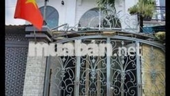 Cho thuê nhà măt hẻm tl 42 giá 10tr