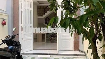 Nhà Ngay Chung Cư Tl27 3Pn.4Wc Xe Hơi Đậu Cửa Giá 10 Triệu