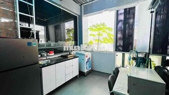 CHUYỂN CÔNG TÁC PASS GẤP CHDV 1PN BALCONY FULL NỘI THẤT NGAY TRƯỜNG SA