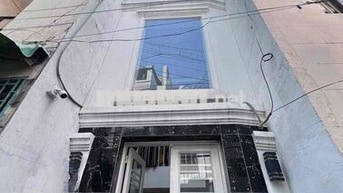 Nhà Hoàng Hoa Thám cho thuê - 2p 2wc - p7 - Bình Thạnh