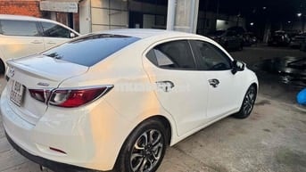 Mazda 2 2017  1.5 AT Sedan - 60000 km