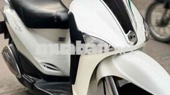 xe libety fi điện tử màu trắng