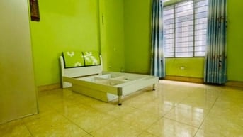 Bán nhà phố Bà Triệu, quận Hà Đông, Kinh doanh đỉnh, 115m2, 5 tầng nhỉ