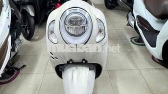Scoopy 2024 Trắng Full Keo Xe mới 99% like new
