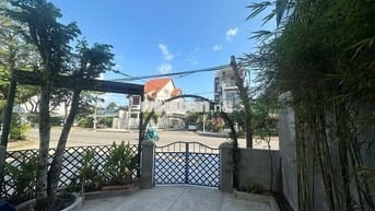 CHÍNH CHỦ CHO THUÊ GÓC 2 MẶT TIỀN ĐƯỜNG DƯƠNG VĂN NGA