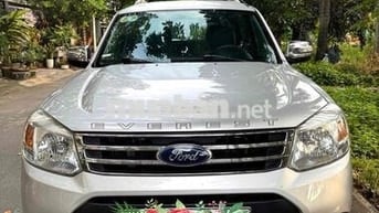 Cần bán Ford Everest 12/2014 mẫu 2015