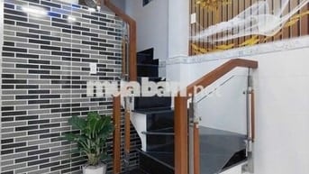 NHÀ _2 tầng_2pn_2wc_ Lạc,Long Quân _Q.Tân Bình.