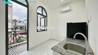 [Đúng giá - Đúng phòng] - Trọ ban công - Gần vòng xoay Lê Đại Hành Q10
