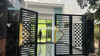 Chủ gửi bán nhà kp4 phường Tân Định 100m gun thổ cư.