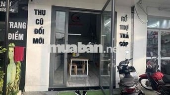 Cần sang cửa hàng bán điện thoại / phụ kiện