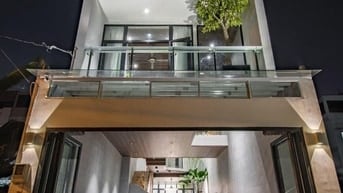 Bán nhà MT khu Ao Sen 5x20m 3.5 tấm giá 18.5 tỷ. gần Aeon 