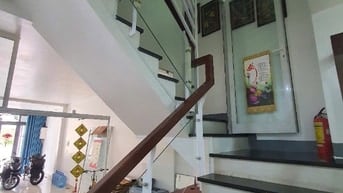 Bán nhà Mặt Tiền đường 84 KDC Cao Lỗ P4 Q8 