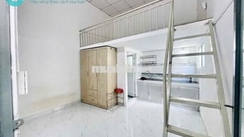 CHO THUÊ PHÒNG FULL NT GÁC CAO ĐỨNG NGAY NGÃ TƯ ÂU CƠ - LẠC LONG QUÂN