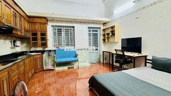 PHÒNG TRỆT  CHO THUÊ CẠNH SÂN BAY TSN