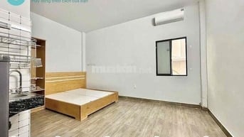 STUDIO FULL NỘI THẤT CỬA SỔ - BAN CÔNG - NGAY KHU K300