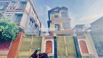 Cho thuê Biệt Thự 3 Tầng (251m2, 5P ngủ), KP1 phường Trảng Dài