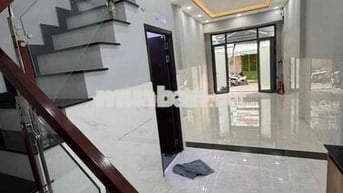 NHÀ BÁN HẺM XE TĂNG ĐƯỜNG MINH PHỤNG