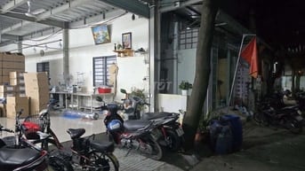 NHÀ MẶT TIỀN KINH DOANH - CẦN TIỀN BÁN GẤP TRONG 2 TUẦN