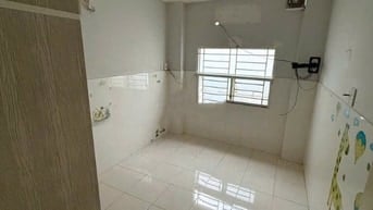 Cho thuê nhà hẻm 2m(XM) Lý Thái Tổ, P.10, Q.10 giá 9tr