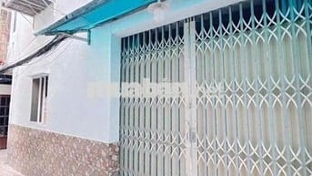 Cho thuê nhà nguyên căn Đường Cách Mạng Tháng 8 Quận 3