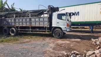 Bán xe tải mui bạt Hino đời 2015  xe biển Hà Nội