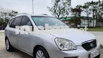 7 chỗ số tự động