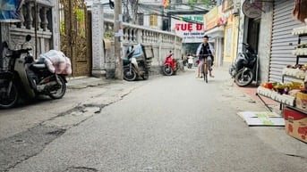 Bán nhà phố Tân Khai, Hoàng Mai, DT 30m2 x 4.5 tầng, ngõ xe ba gác