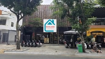 Cho thuê nhà mặt tiền 19 Trần Cao Vân, Đa Kao Q1- Diện tích: 15m x 50m