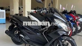 pcx 2016 . lướt 1700km .bao ko tua .zin nguyên bản