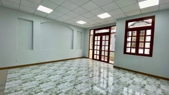 Bán nhà hẻm xe hơi 8m Tô Hiến Thành P12 Q10: 6.35x22m, 1 hầm, 3 lầu ST