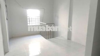 CG: NHÀ MỚI TRỐNG Ở NGAY, CÒN THƠM MÙI SƠN PHƯỜNG TRƯỜNG THỌ