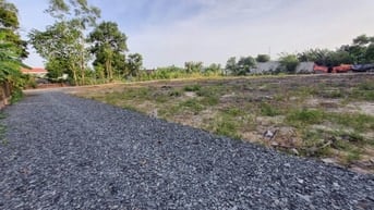 5x52 có thổ. Đường thông. Gần trường học. 350tr 