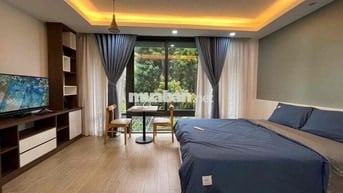 Căn Hộ Ban Công Cây Xanh Thoáng Mát Full Nội Thất ngay Phan Xích Long