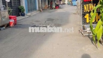 Nhà đúc lầu hẻm thông xe tải 1/ quang Trung p10 GV 4 x 17m 3pn2wc 13.5