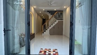 NHÀ MỚI 100% – THIẾT KẾ HIỆN ĐẠI – HẺM XE HƠI BÀU CÁT – TÂN BÌNH – CHỈ