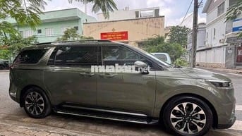 Kia Carnival 2024 2.2D Signature 7 ghế - 9000 km
