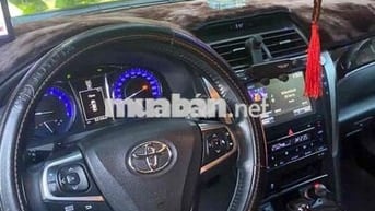Toyota Camry 2019 2.5Q Màu Đen
