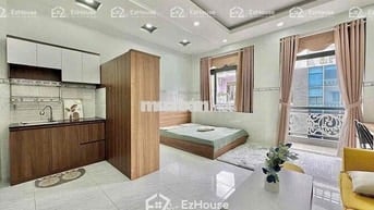 Phòng Ban Công Sang Xịn Mịn Nguyễn Hữu Cảnh Bình Thạnh Gần Landmark Q1