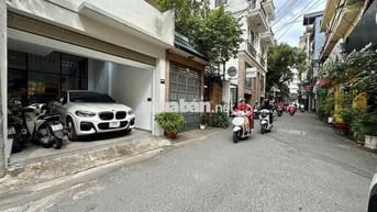 NHÀ CÓ GARA OTO NGUYỄN ĐÌNH CHÍNH, PHÚ NHUẬN.GIÁ:7Tỷ310/67.6m2.