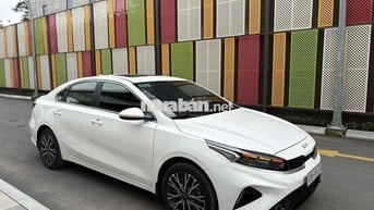 Kia K3 2024 Premium 1.6 AT - 16000 km