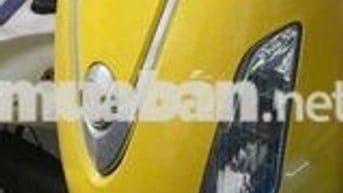 SYM Attila màu Vàng