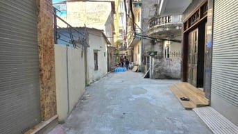 NHàPhố Cầu Giấy DT 46M2 Thkế 7 Tầg, Ngõ ôTô ThMáy. Giá Chỉ 15.5 TỶ 