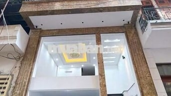 BÁN TÒA NHÀ VĂN PHÒNG, VỈA HÈ Ô TÔ TRÁNH, 8 TẦNG THANG MÁY