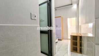 ✨Căn hộ dv 1PN tách bếp BAN CÔNG TO thoáng mát gần sân bay Nhà Ga T3