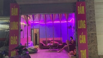 massage đấm lưng, thư giãn, giác hơi