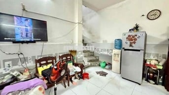 Gấp bán nhà Hẻm Xe Hơi Tân Thới Hiệp -Nở Hậu Đẹp Nhỉnh 3 tỉ .