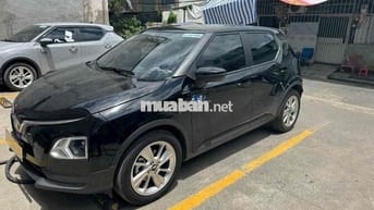 VinFast VF5 Plus Màu Đen Cho Thuê