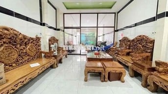 CHDV 3 LẦU – 12 PHÒNG CHO THUÊ – HẺM 8M - 4.5 x 24 - Giá 7ty390