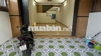 Cho thuê nhà hẻm xe hơi đường Tân Hoà Đông - BTĐ - Bình Tân